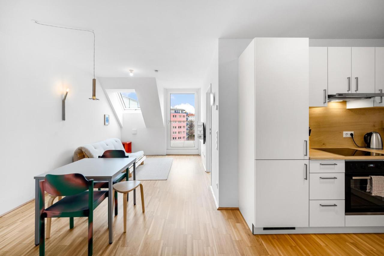 Ding Design Apartments In Brigittenau Vienna Exterior photo